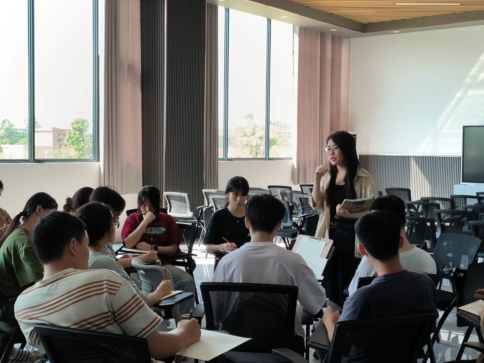 欢迎广州烈公文化名师苏环老师到我校授课 丨 乐鱼在线-乐鱼在线（中国）